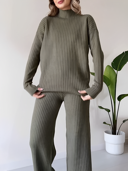 Conjunto Feminino de Tricô Canelado com Suéter Mullet Gola Alta e Calça Pantalona - Grace