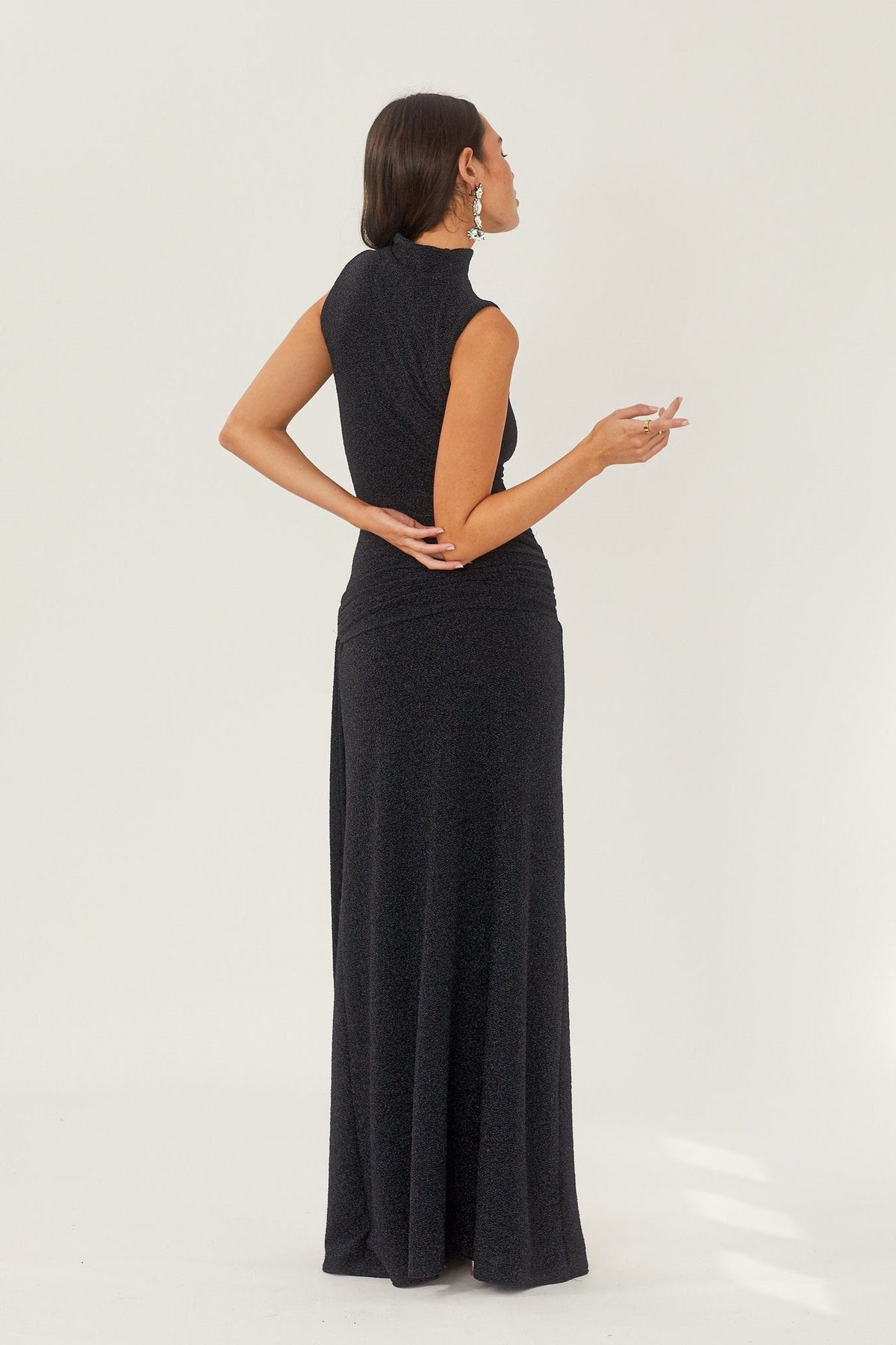 Vestido Longo de Malha Metalizada com Alça - Mariza