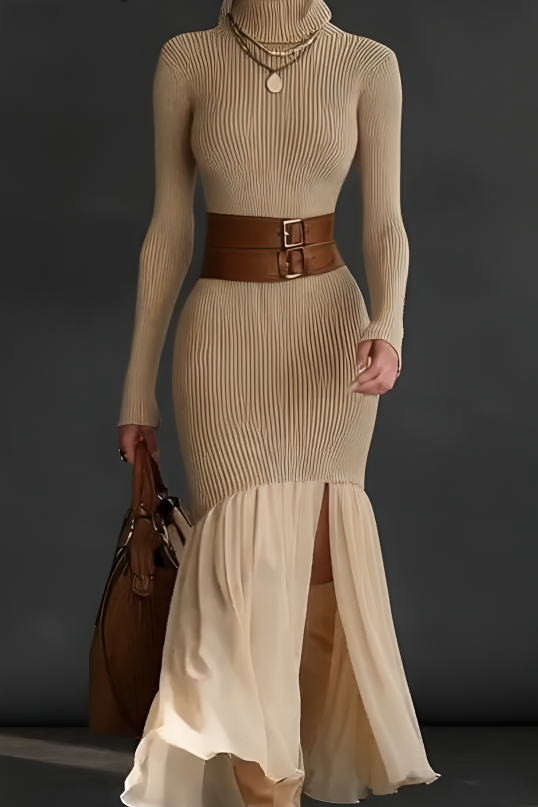 Vestido Longo Tricot Canelado com Gola Alta e Barra Assimétrica com Babado