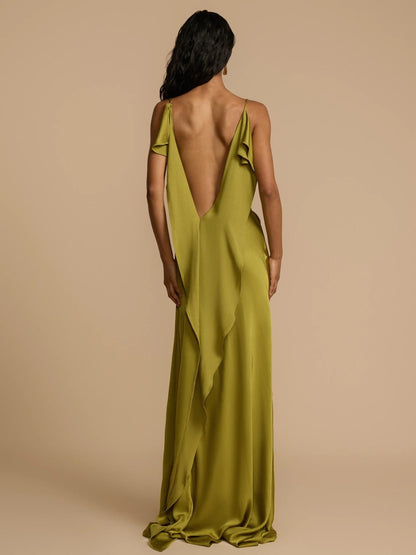Vestido Longo de Cetim Elegante com Fenda Lateral
