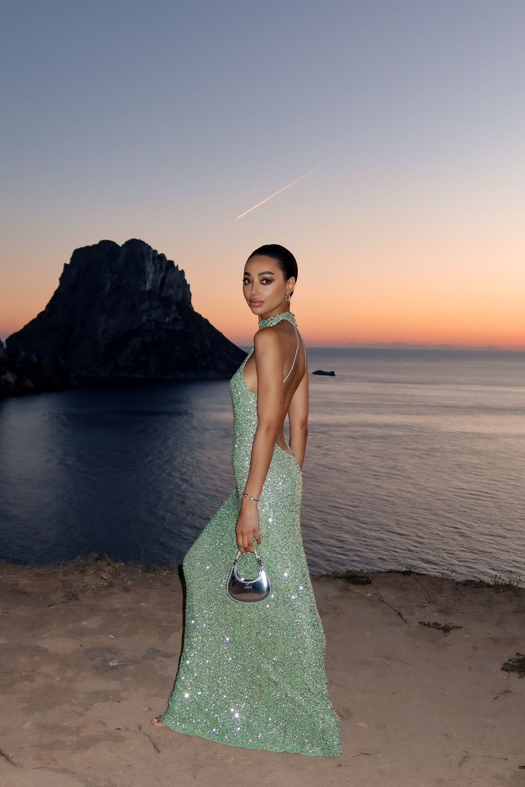 Dress Long Green With LANTEJOULAS