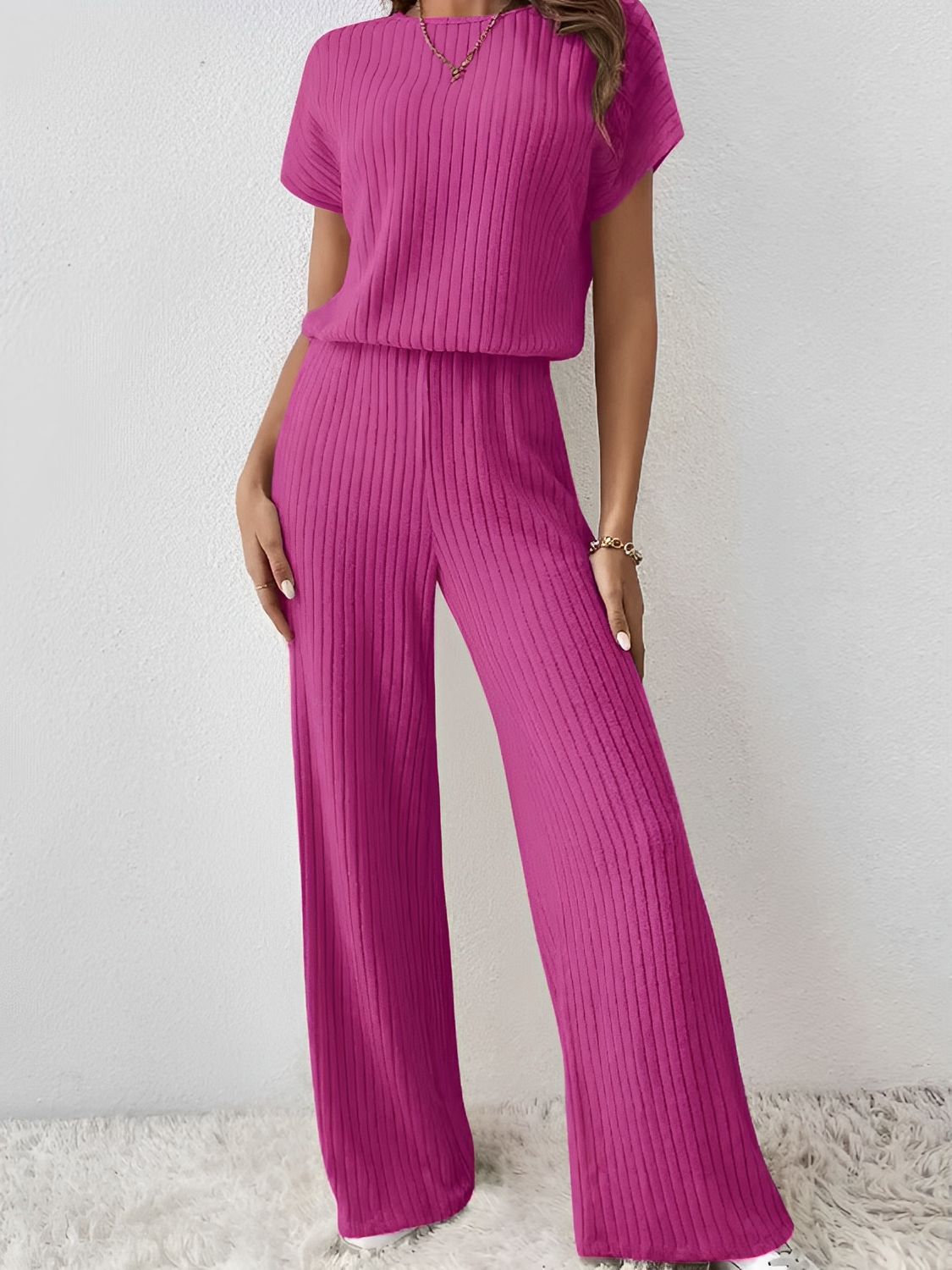 Conjunto Feminino Longo de Malha Canelada com  Blusa  Manga Morcego  e Calça Pantalona– Maite