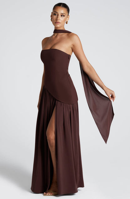 Fabricia | Vestido Longo Elegante