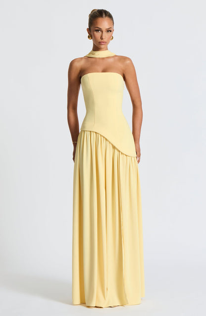 Fabricia | Vestido Longo Elegante