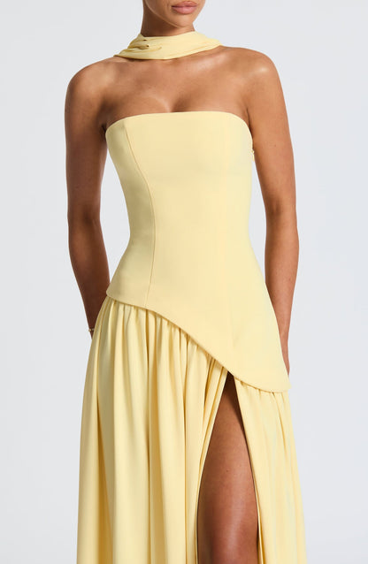Fabricia | Vestido Longo Elegante