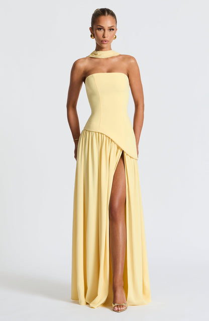 Fabricia | Vestido Longo Elegante
