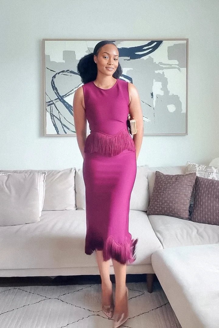 Vestido Zynelle Midi Magenta com Franjas