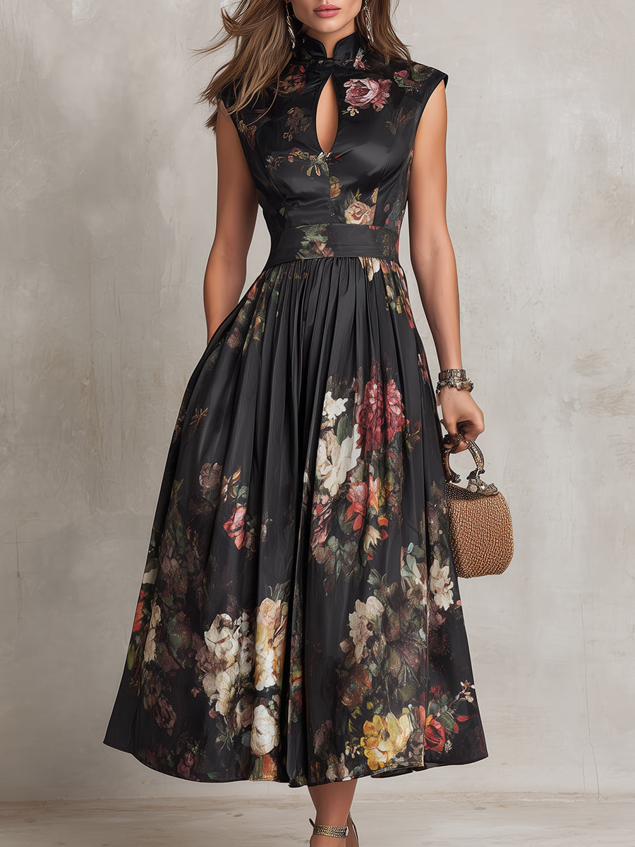Vestido Nyveris Midi Preto em Cetim Plissado Floral