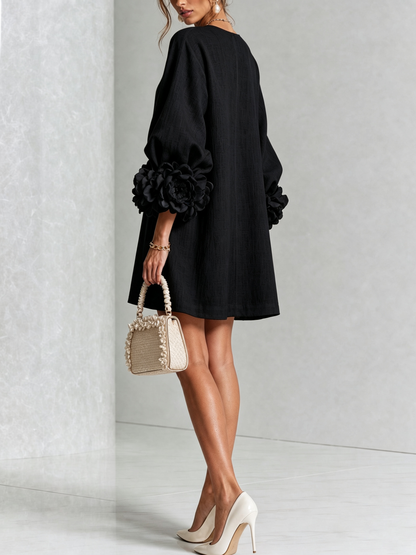 Vestido Curto Helena Floral com Mangas Marcantes