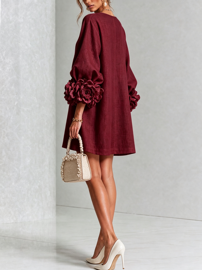 Vestido Curto Helena Floral com Mangas Marcantes