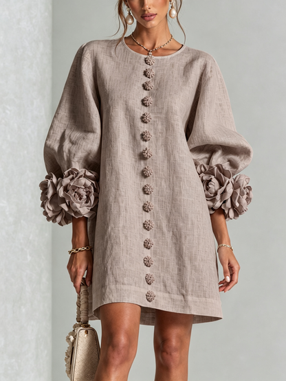 Vestido Curto Helena Floral com Mangas Marcantes