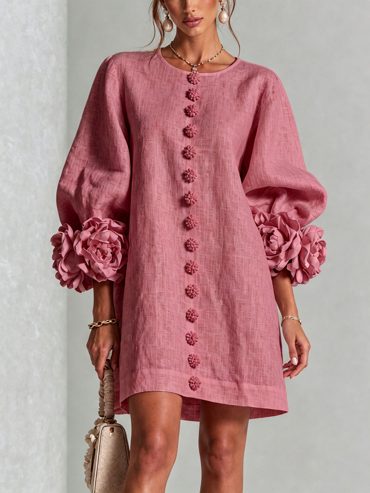 Vestido Curto Helena Floral com Mangas Marcantes
