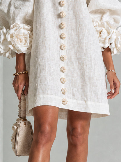 Vestido Curto Helena Floral com Mangas Marcantes