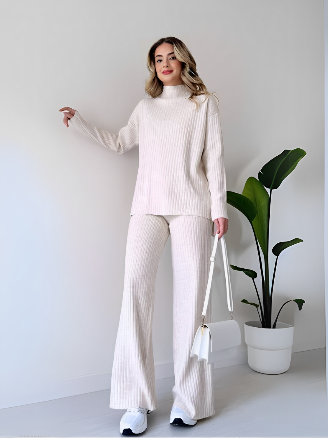 Conjunto Feminino de Tricô Canelado com Suéter Mullet Gola Alta e Calça Pantalona - Grace